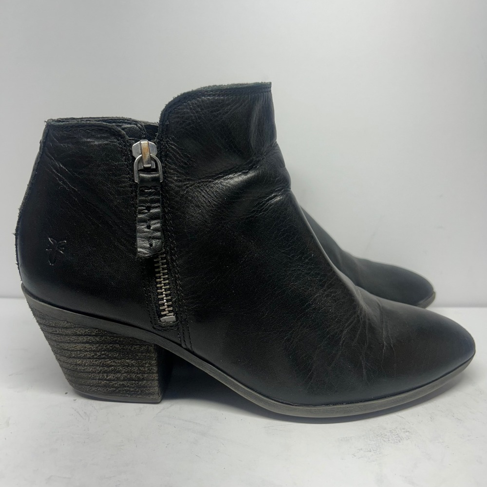 Frye Ankle Boots Black Leather Women Size 8 Side Zip Block Heel Pointed Toe
